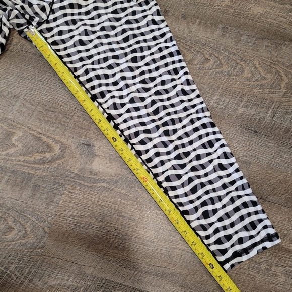 Aerie OFFLINE Real Me XTRA Crossover Ruffle Legging - Picture 13 of 14